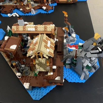Viking Village Serpent's Point House - Medieval MOC Building Set